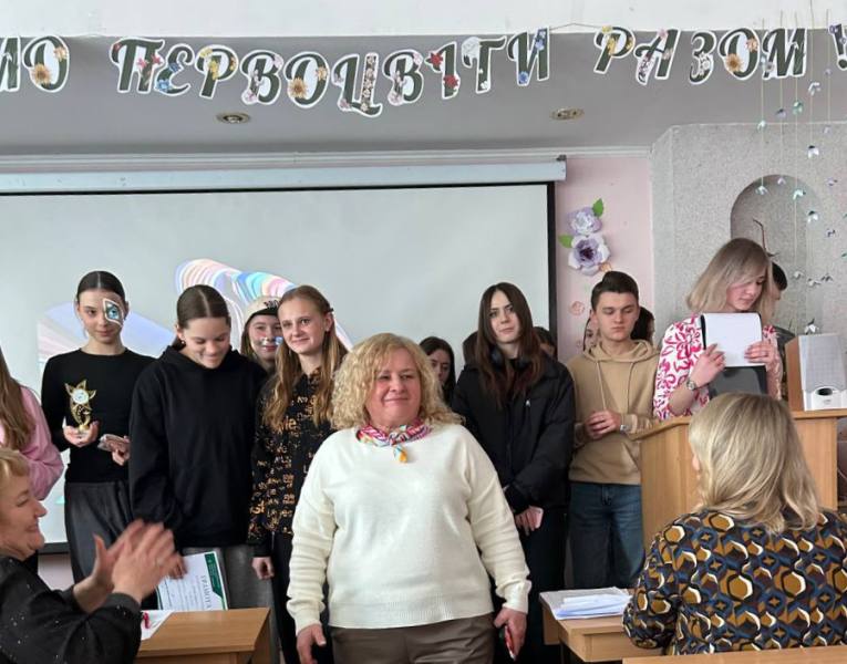 Методист-консультант Тернопільського комунального методичного центру науково-освітніх інновацій та моніторингу Лариса Козловська